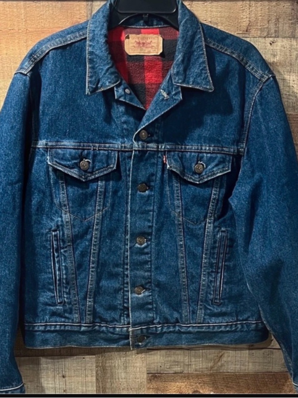 Levi’s vintage Blue Denim trucker Jacket with Red Plaid buffalo Lining